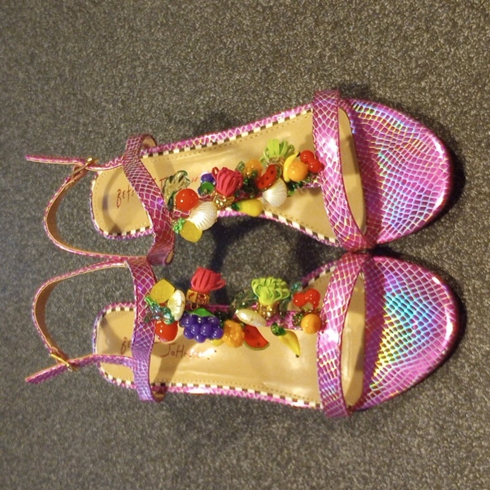 Betsey Johnson Thea Sandals